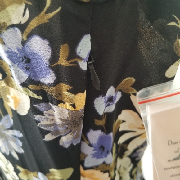 nanette Black Dream Cloud Midi Dress 8 Belted NWT Floral Short Sleeve Flowy - Picture 13 of 16